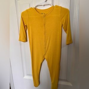 Kyte Baby pineapple footie